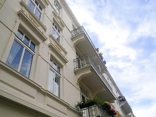Referenzen von Wunsch Bau - Stuckateur Handwerk, Restaurierung und Altbau-Sanierung aus Hamburg